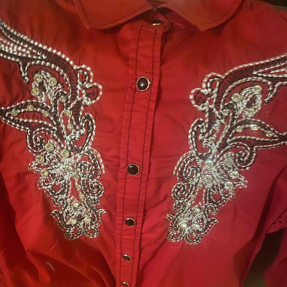 Roar button up size s